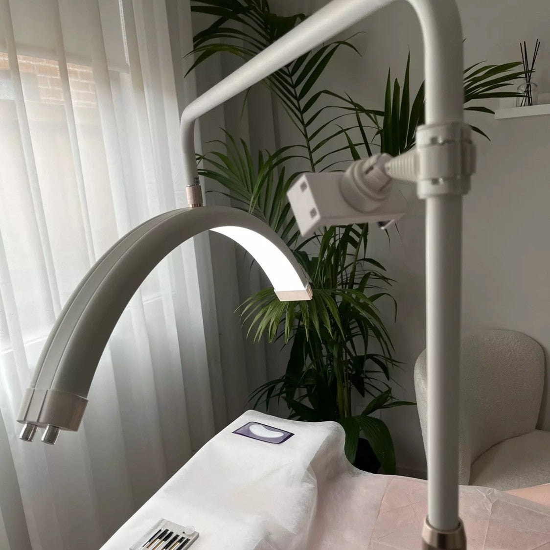 WLP Arch Lash Light